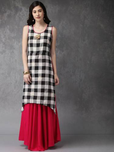 AnoukWomen Black & Grey Checked A-Line Fusion Kurta